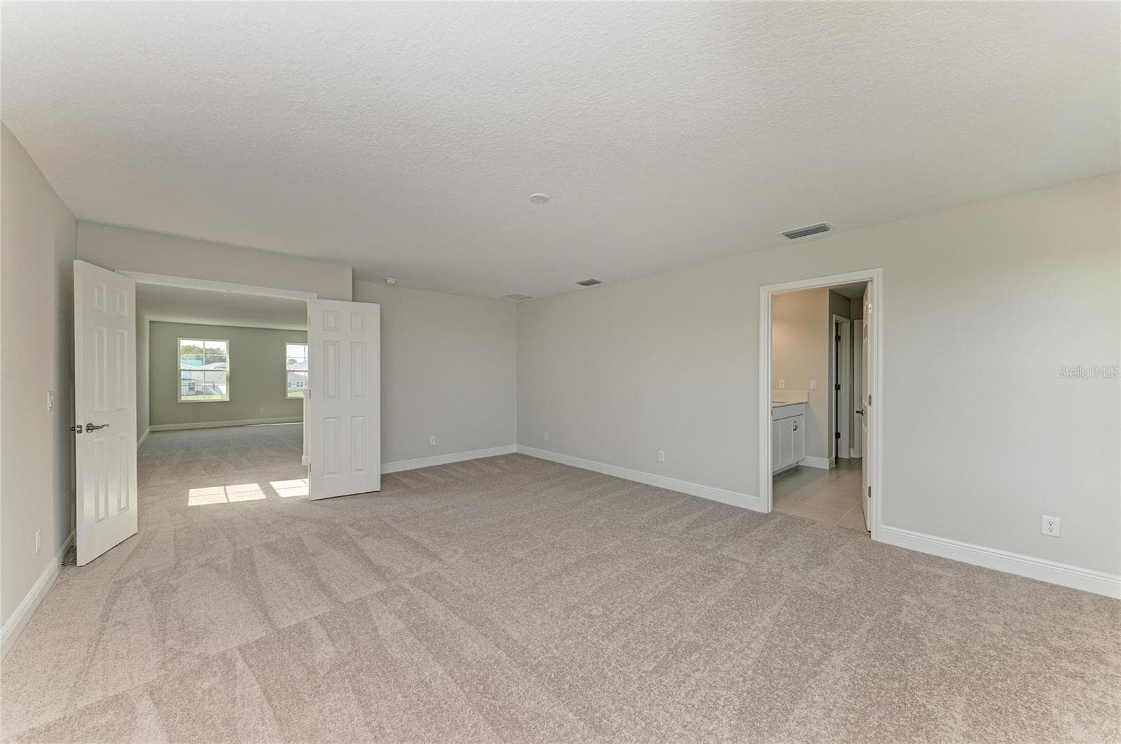 9723 SURREY ROSE DR photo 6