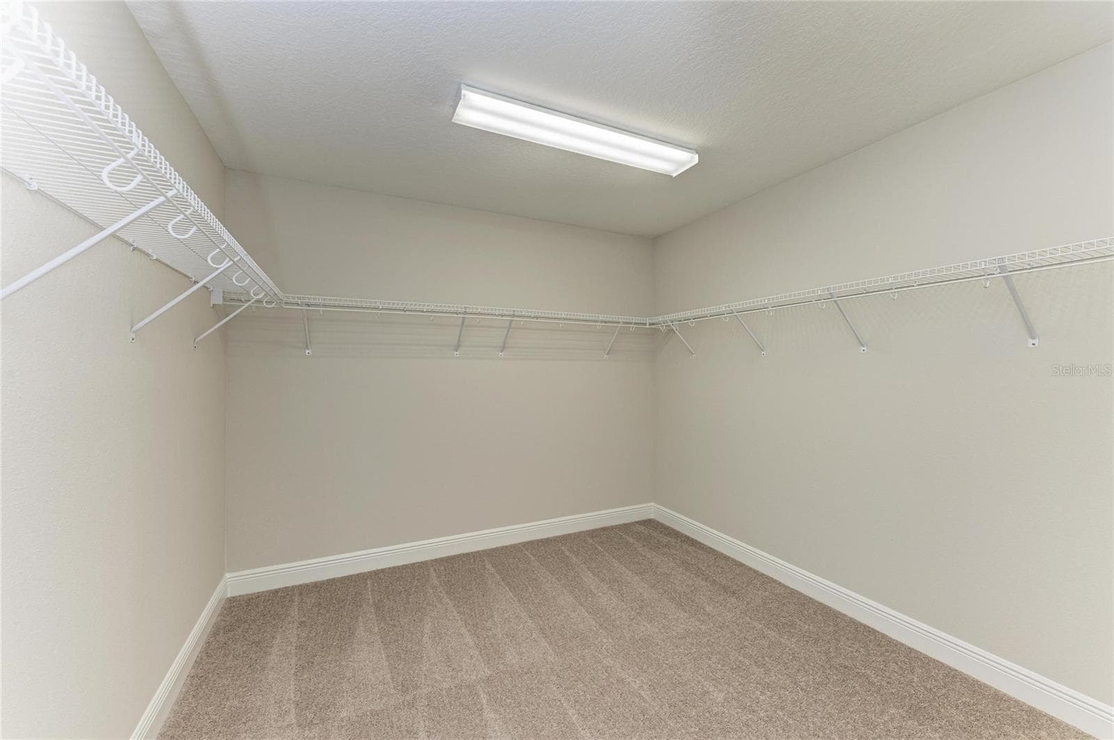 9723 SURREY ROSE DR photo 9