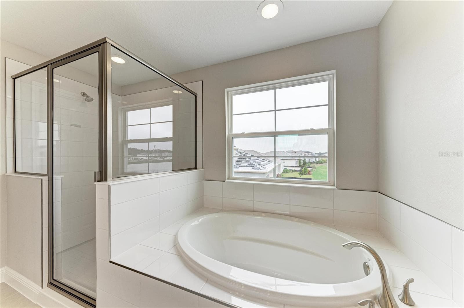 10186 SURREY ROSE DR photo 8
