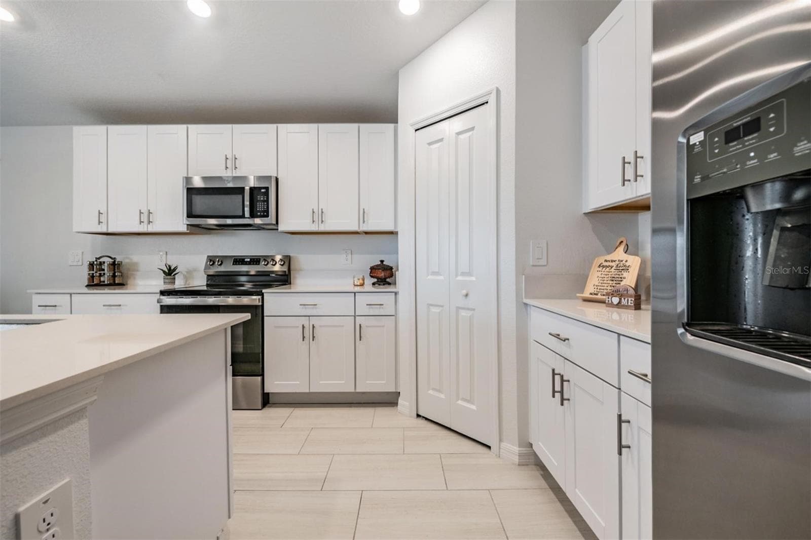 32325 WISHING HAVEN DR photo 8