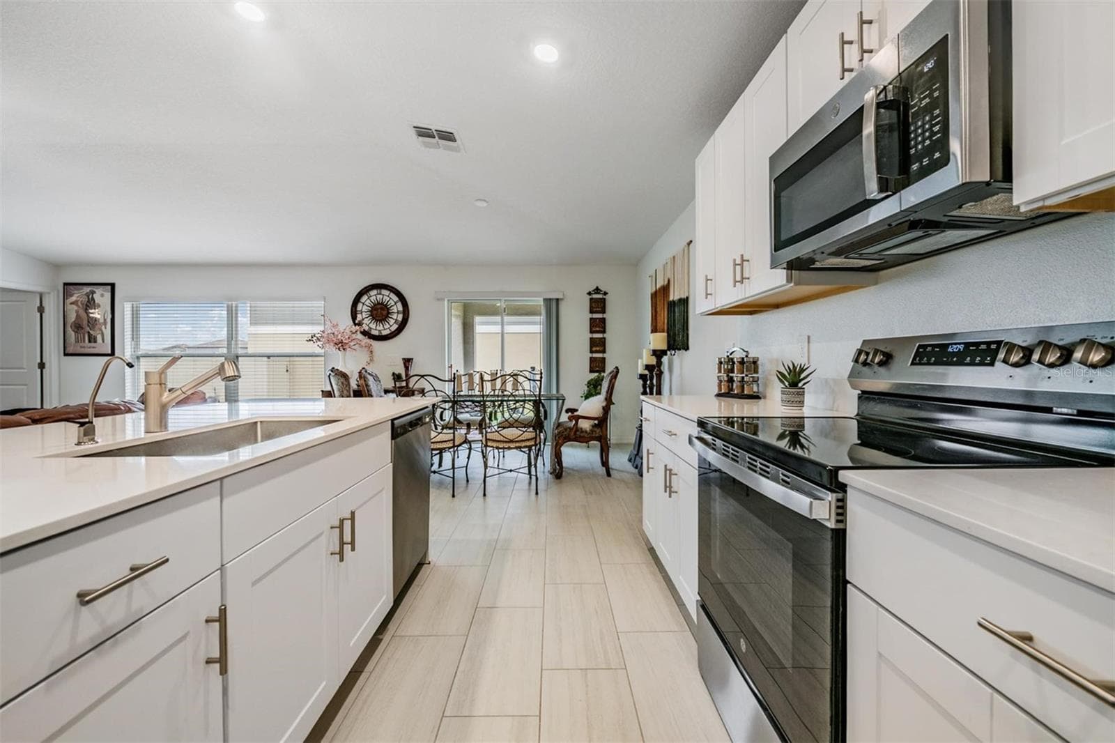 32325 WISHING HAVEN DR photo 9