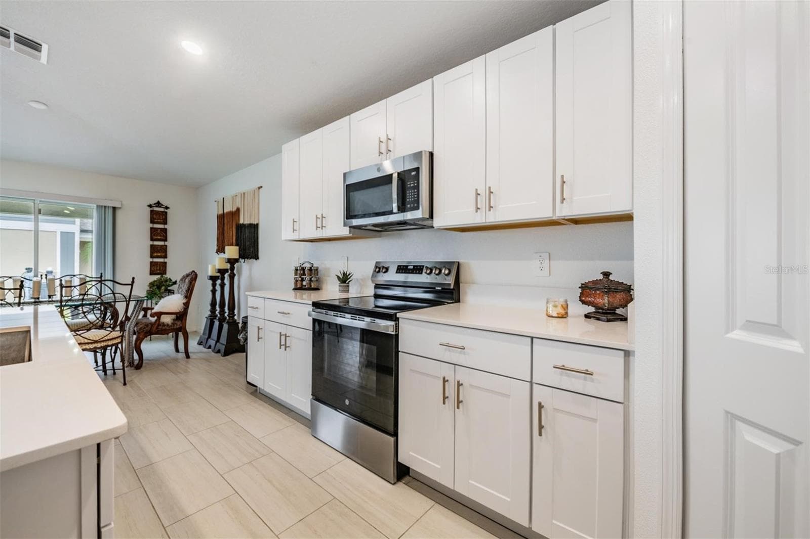 32325 WISHING HAVEN DR photo 11
