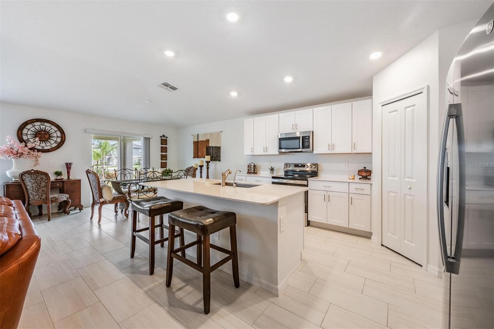 32325 WISHING HAVEN DR photo 5