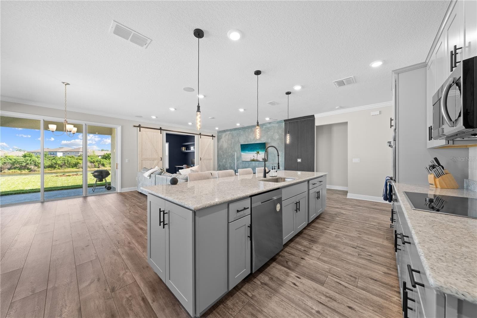 31041 JAZZ LEAF PL photo 11