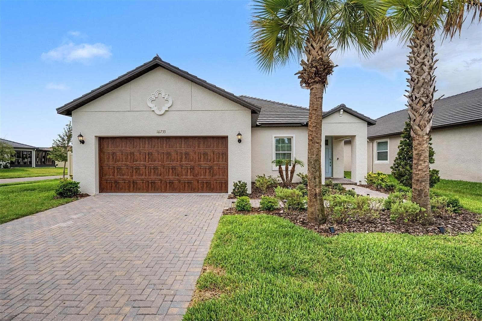 10733 TUPPER CAY DR primary photo