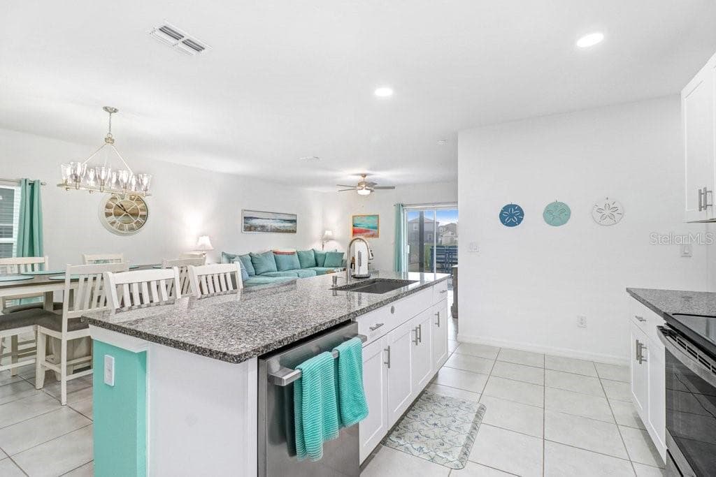 11099 RADIANT SHORE LOOP photo 10