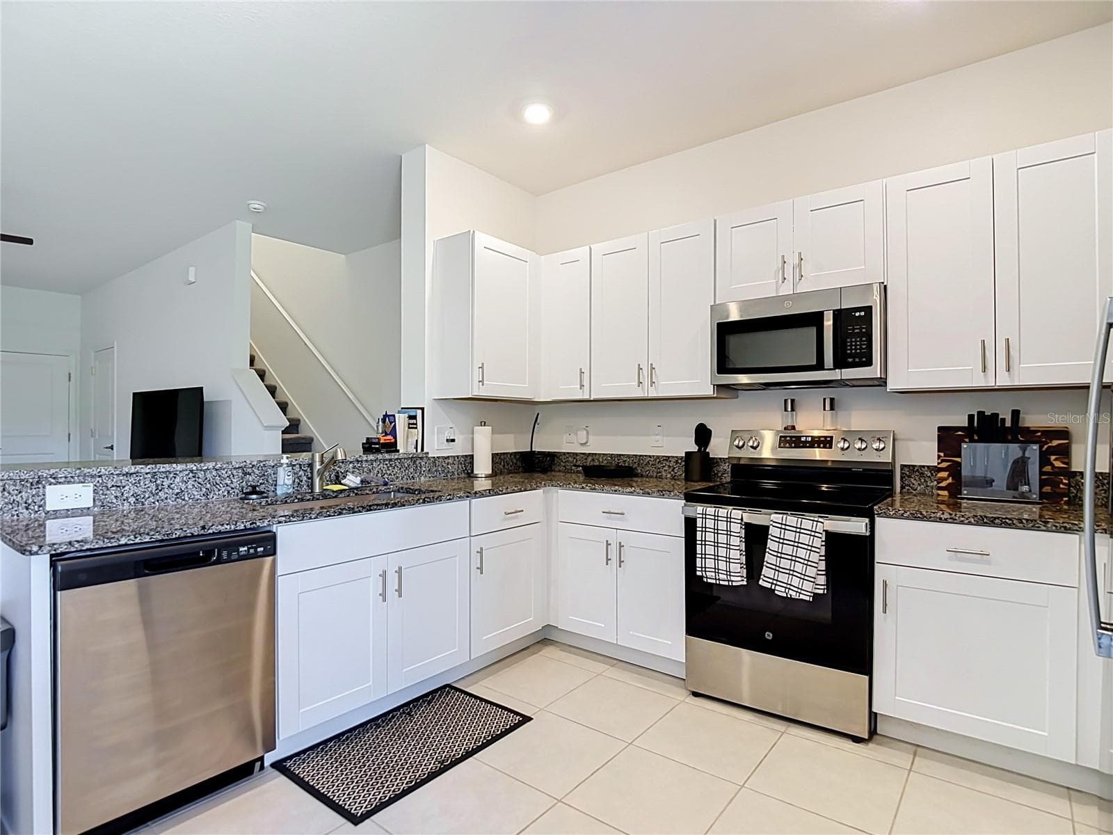 32067 SPICEBERRY ST photo 11