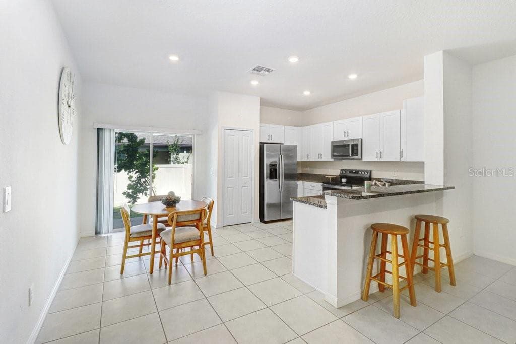 10263 TRUMPET HONETSUCKLE WAY photo 12