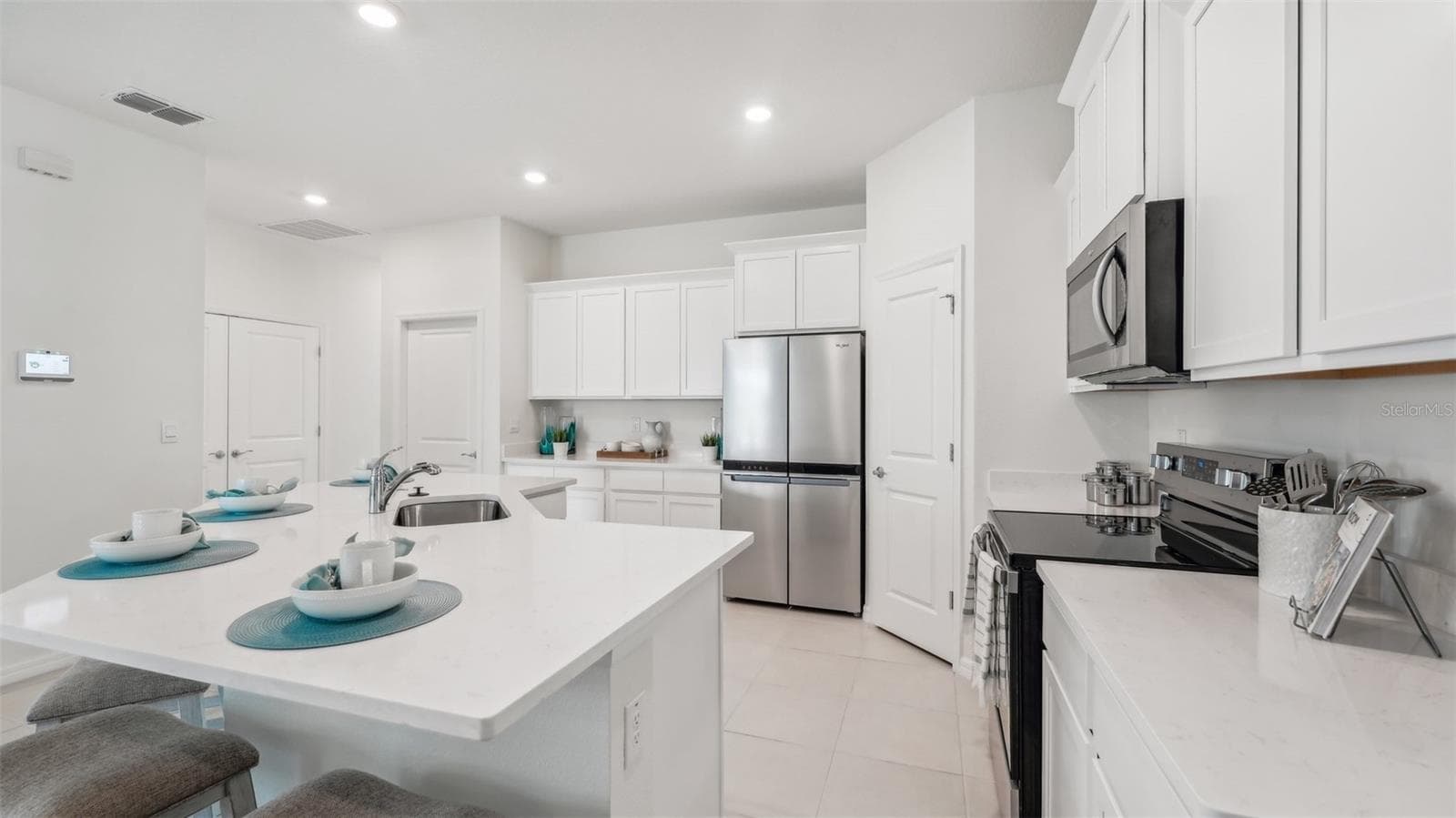 33042 RUSTIC RISE RD photo 6