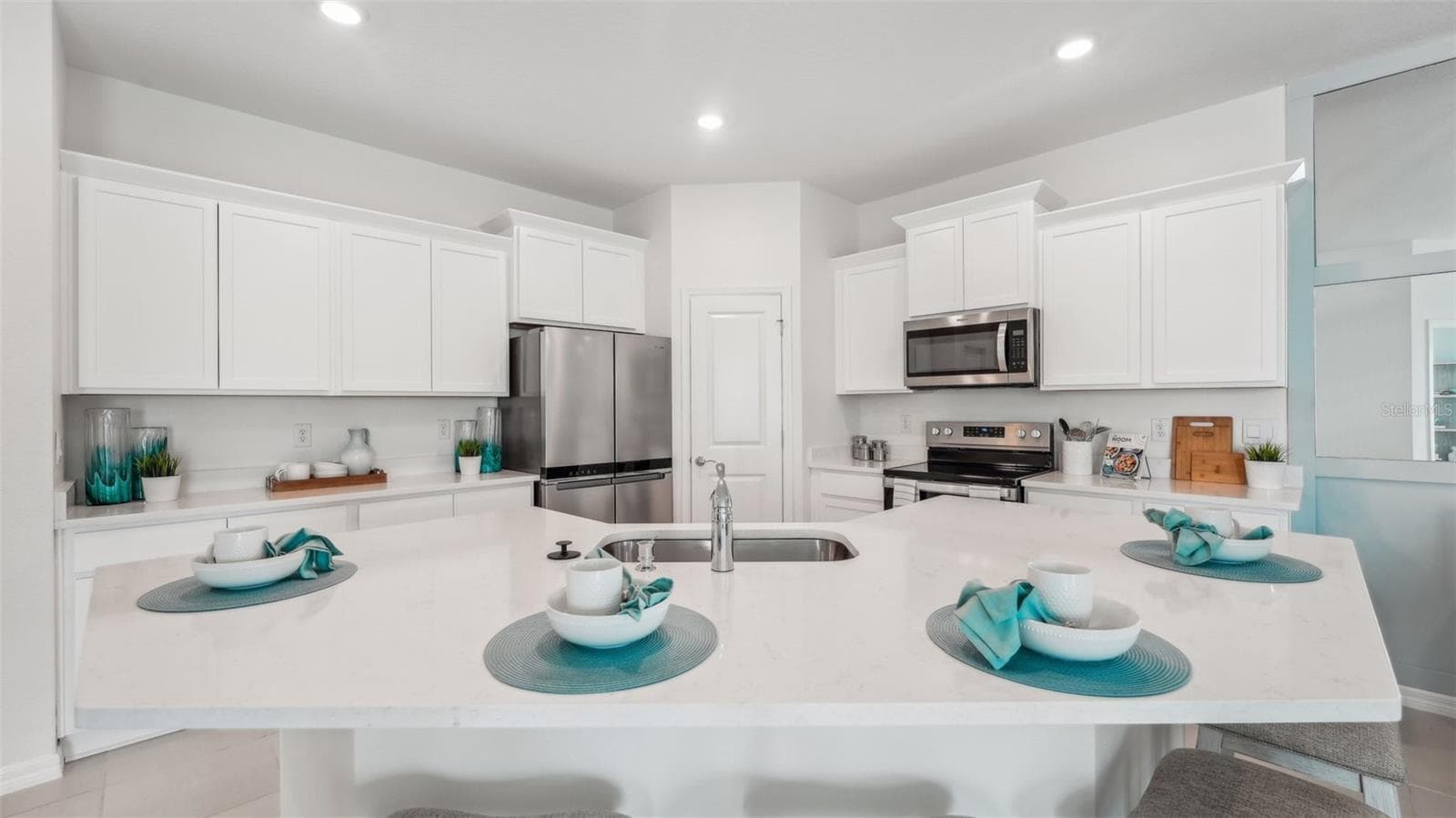 33042 RUSTIC RISE RD photo 7