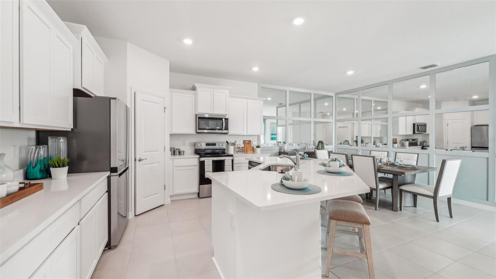 33042 RUSTIC RISE RD photo 8