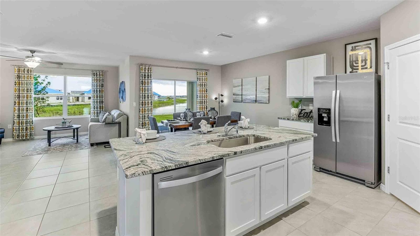 10840 QUAIL GROVE WAY photo 2