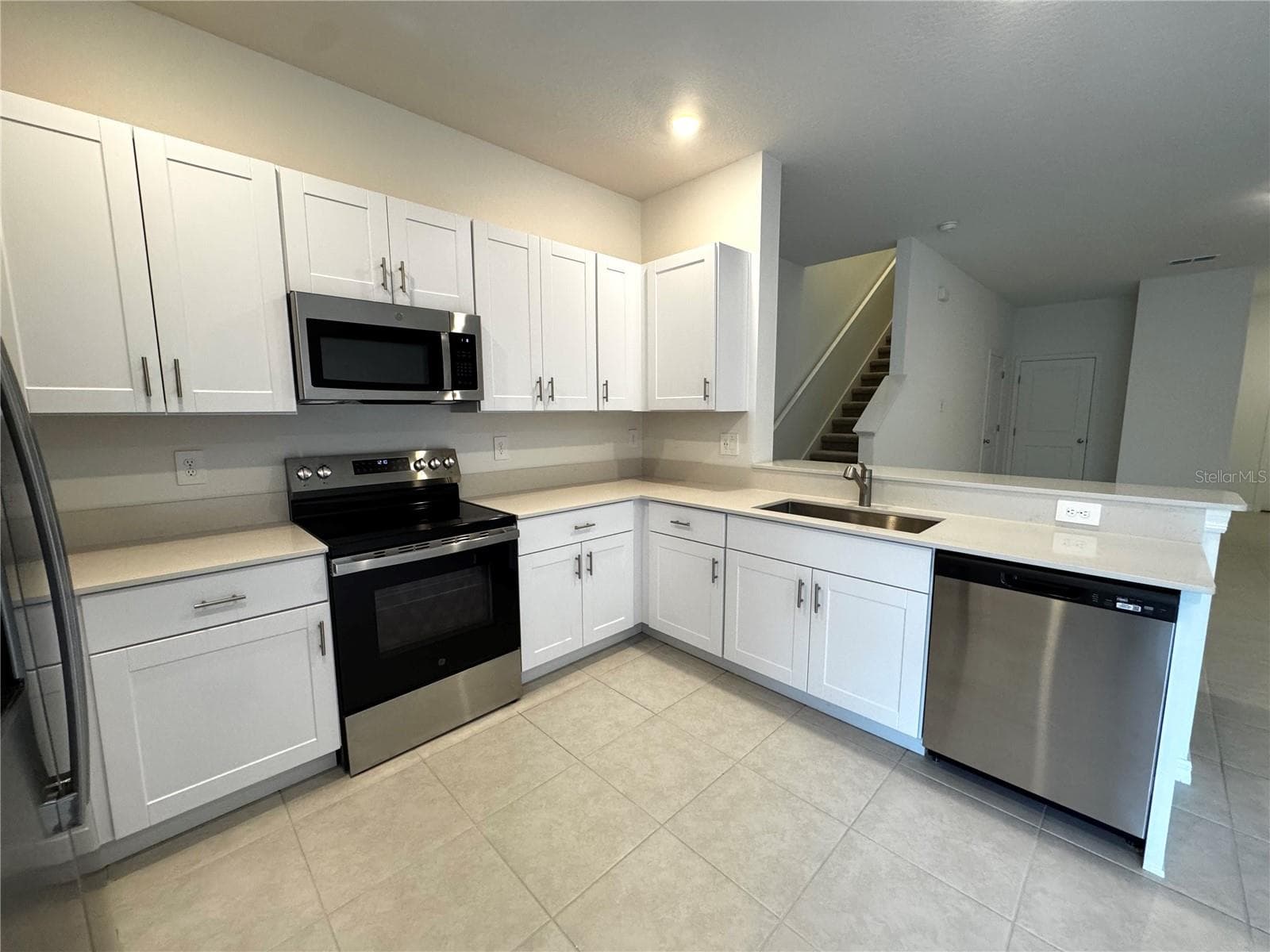 10149 TRUMPET HONEYSUCKLE WAY photo 3