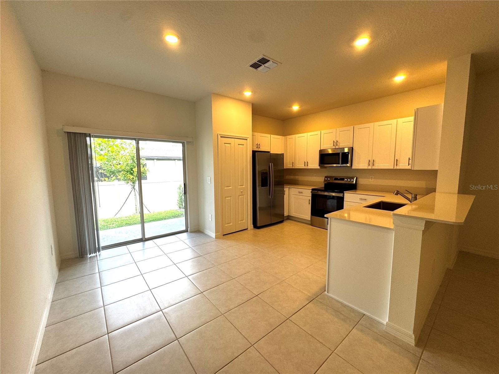10149 TRUMPET HONEYSUCKLE WAY photo 6
