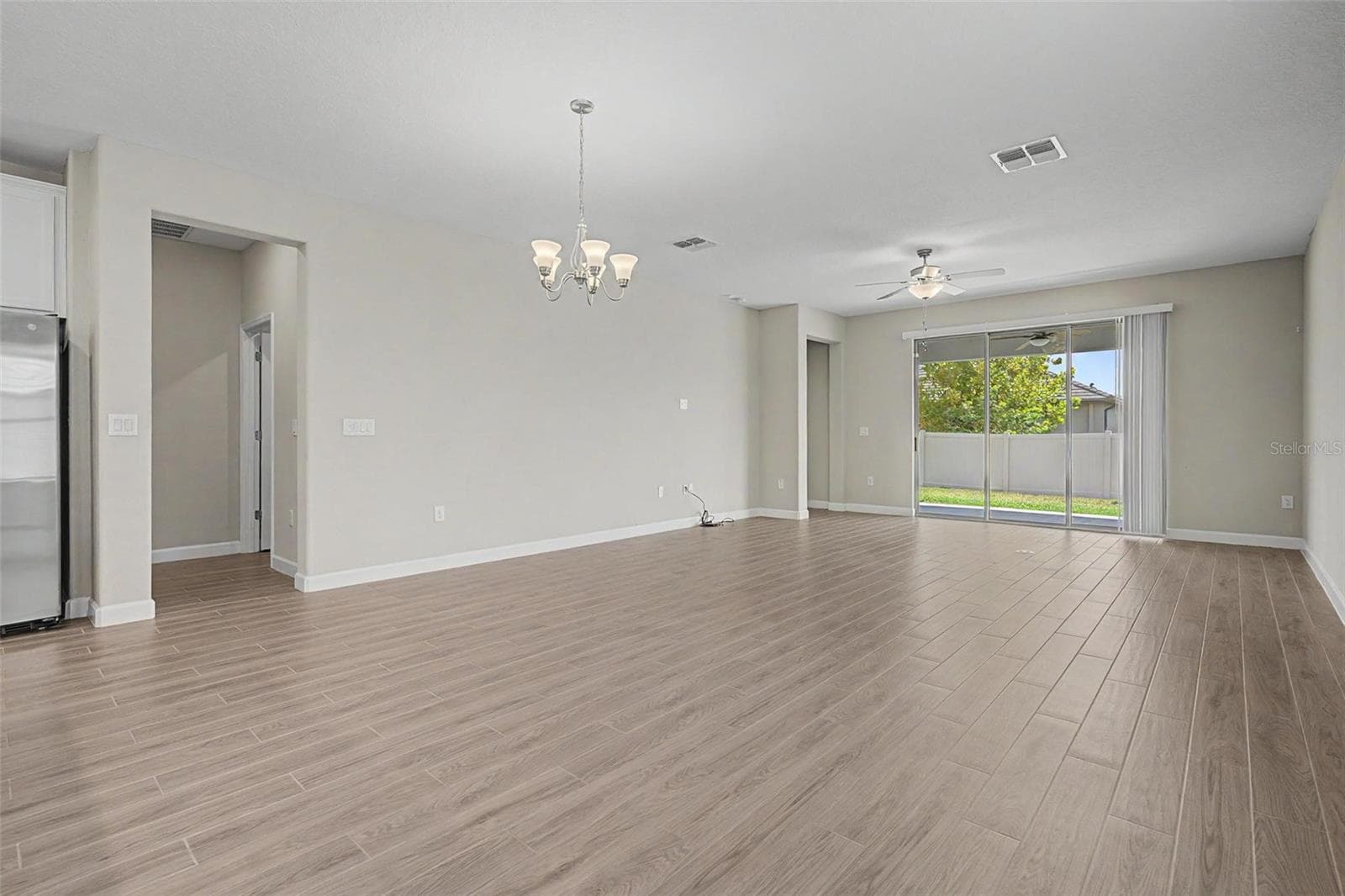 31603 MAGNA GULF LOOP photo 8