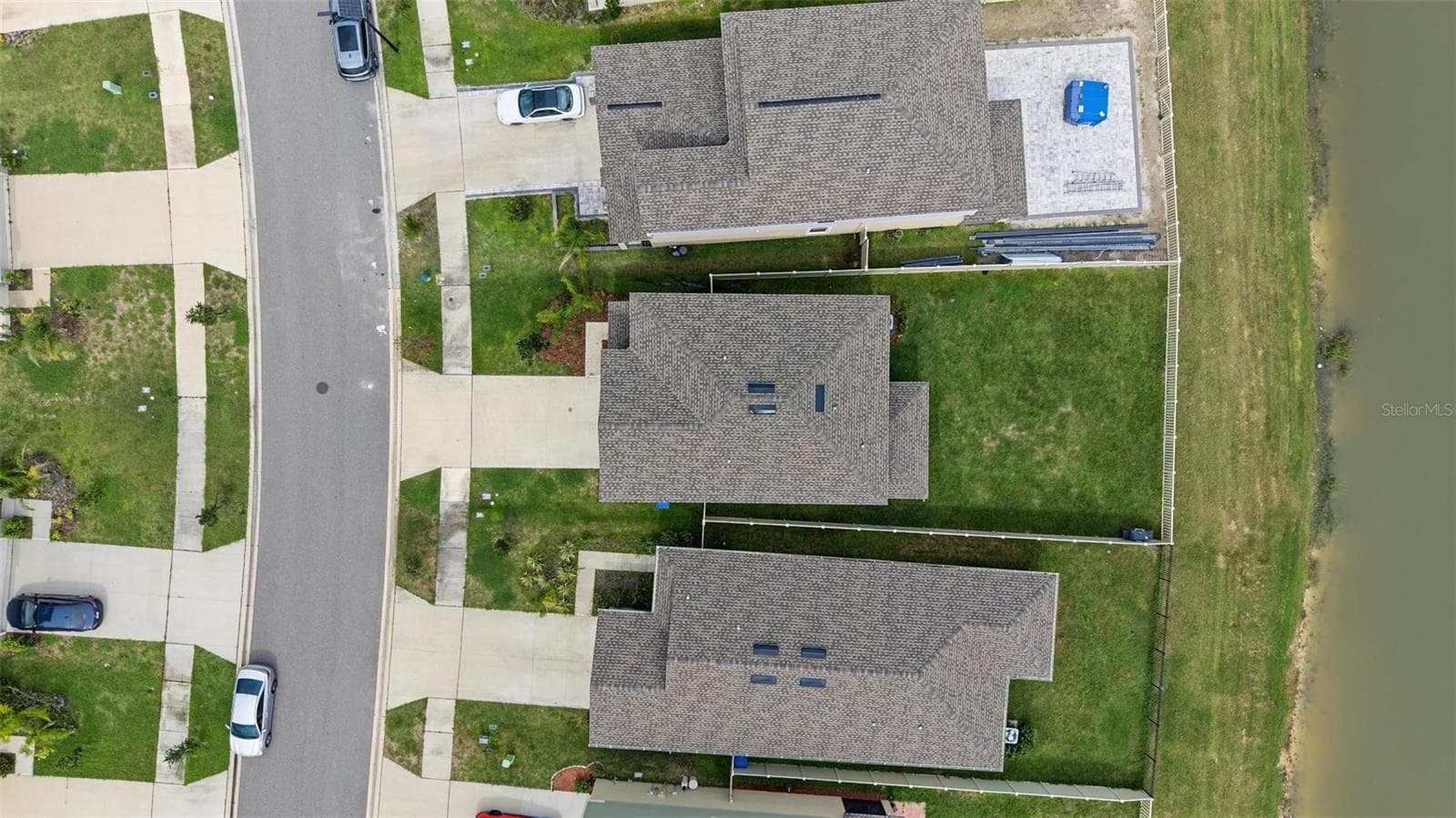 11621 RADIANT SHORE LOOP photo 5