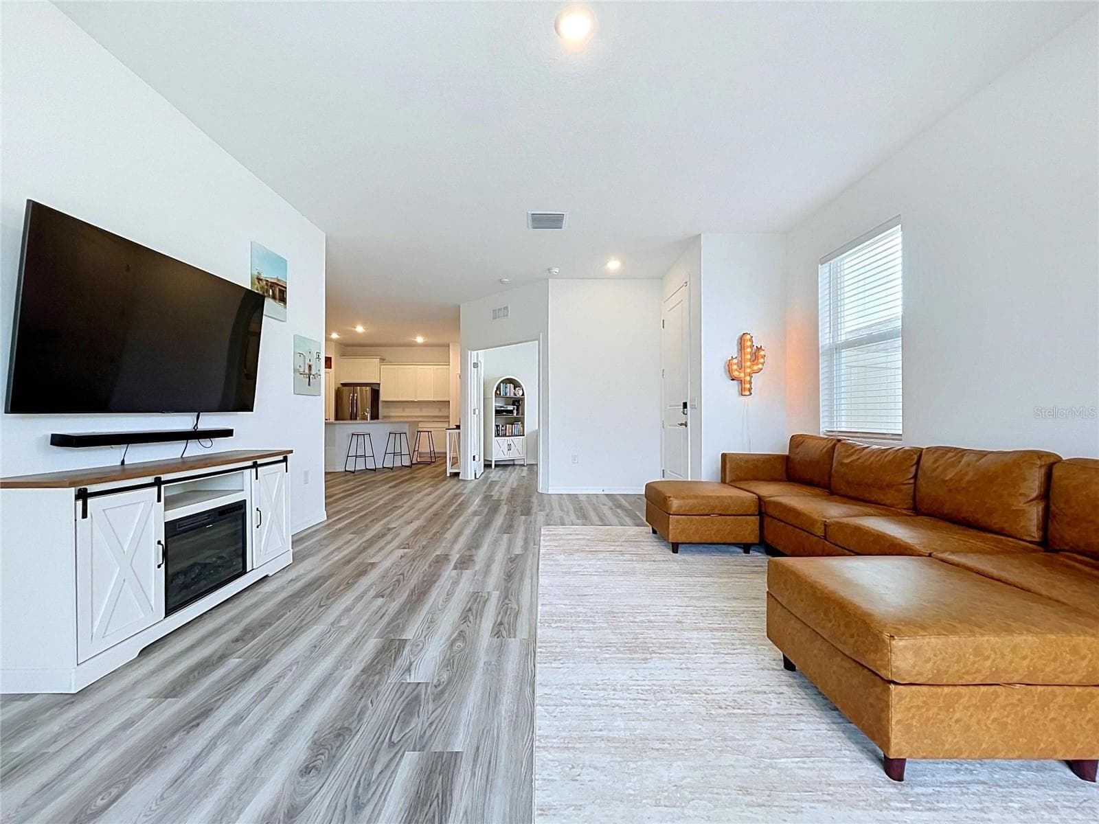 32852 RUSTIC RISE RD photo 8