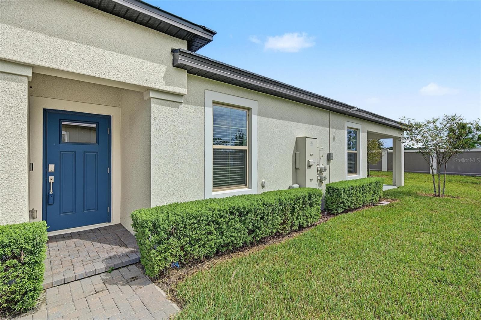 32062 GRIFFIN SANDS LN photo 2