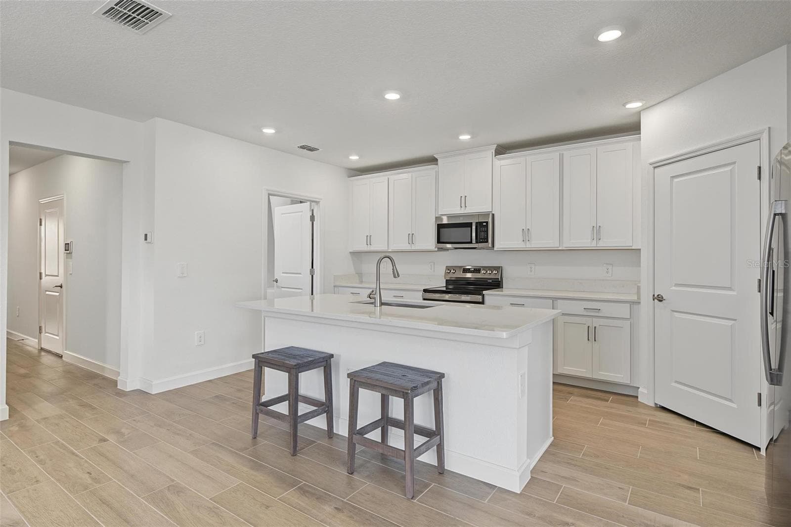 32062 GRIFFIN SANDS LN photo 10
