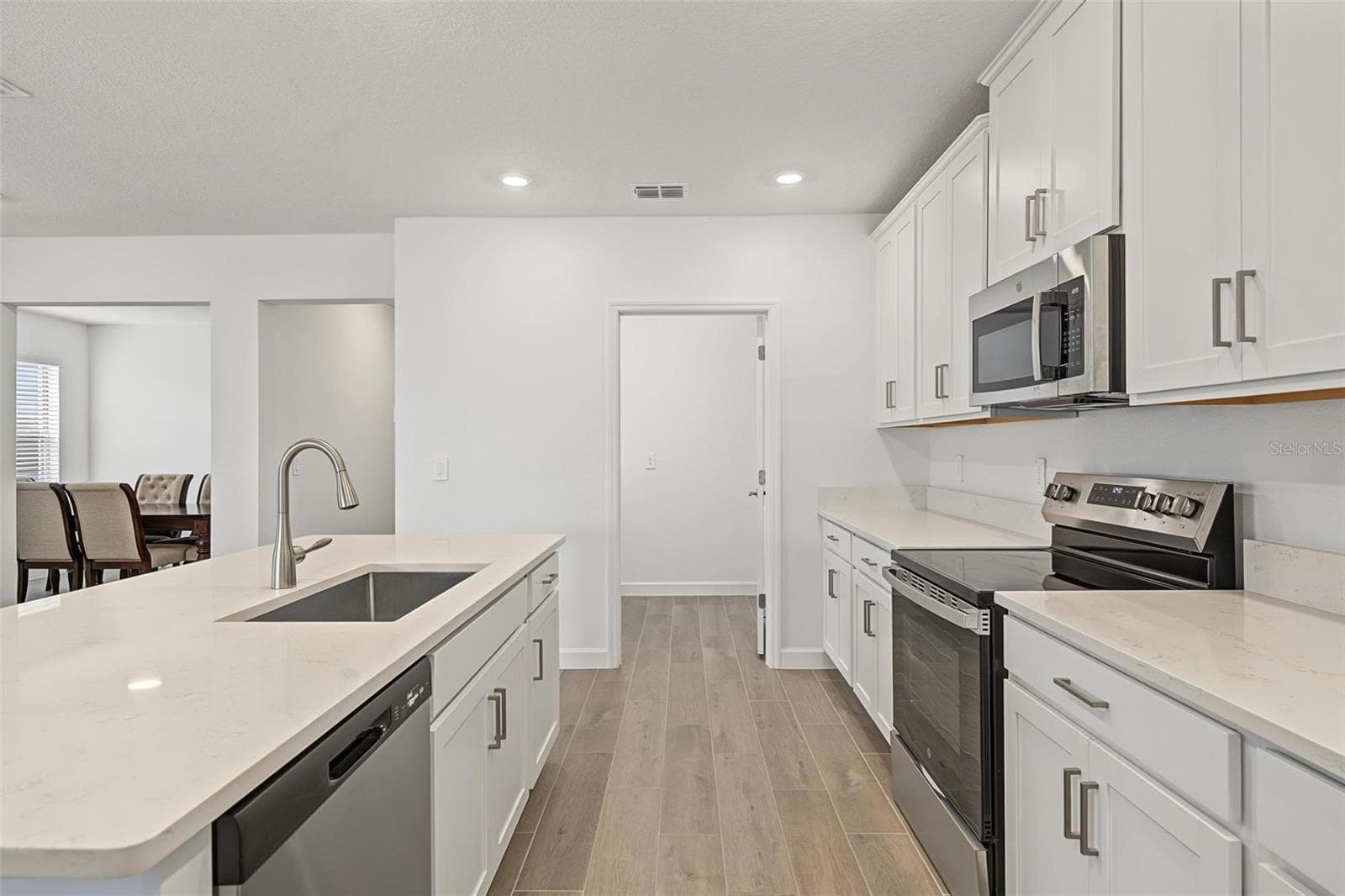 32062 GRIFFIN SANDS LN photo 12