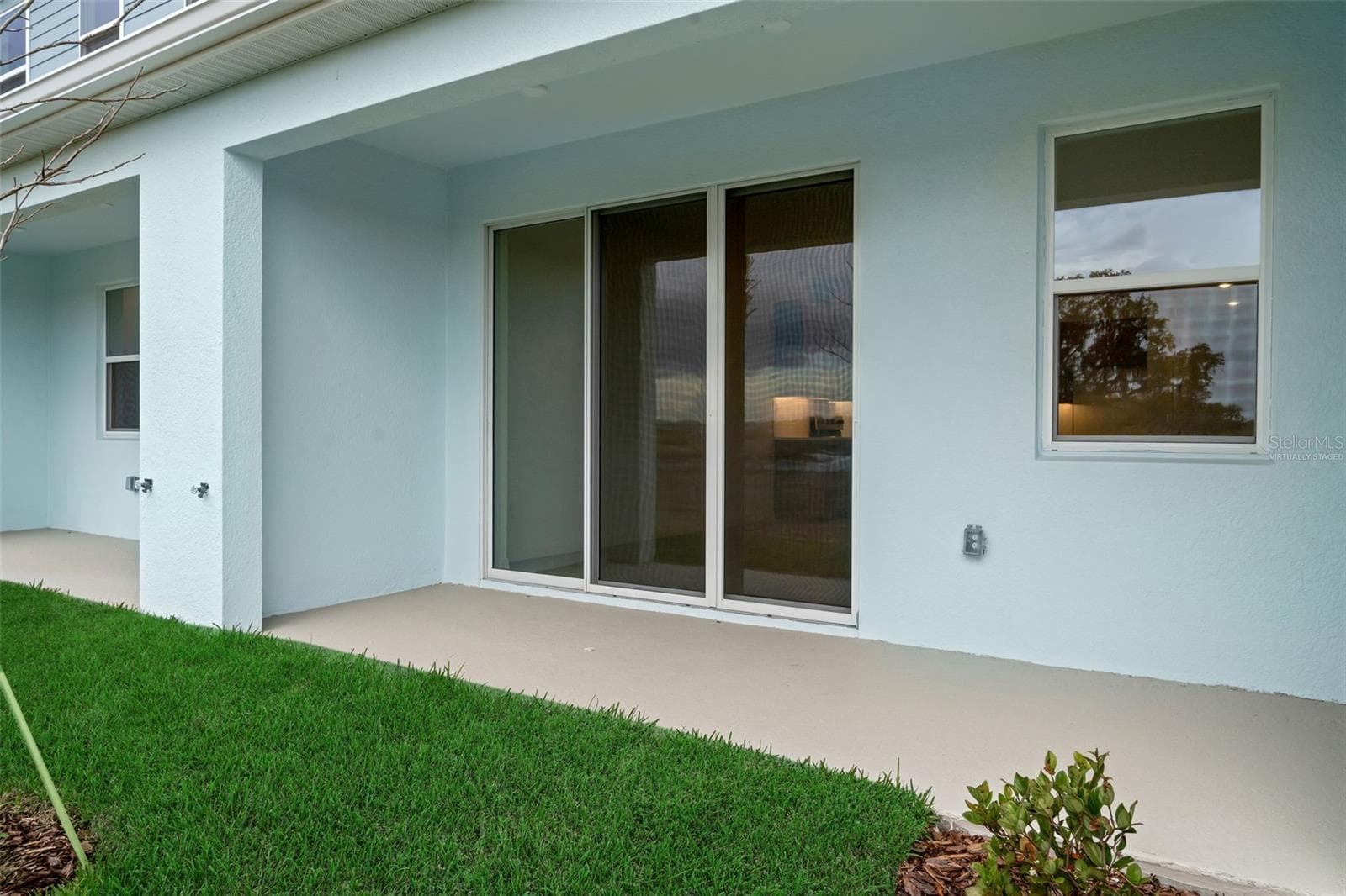 31630 OCEAN BREEZE DR photo 2